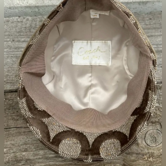Coach Vintage Signature Karee Cap in Brown/Tan size Small - Picture 4 of 16